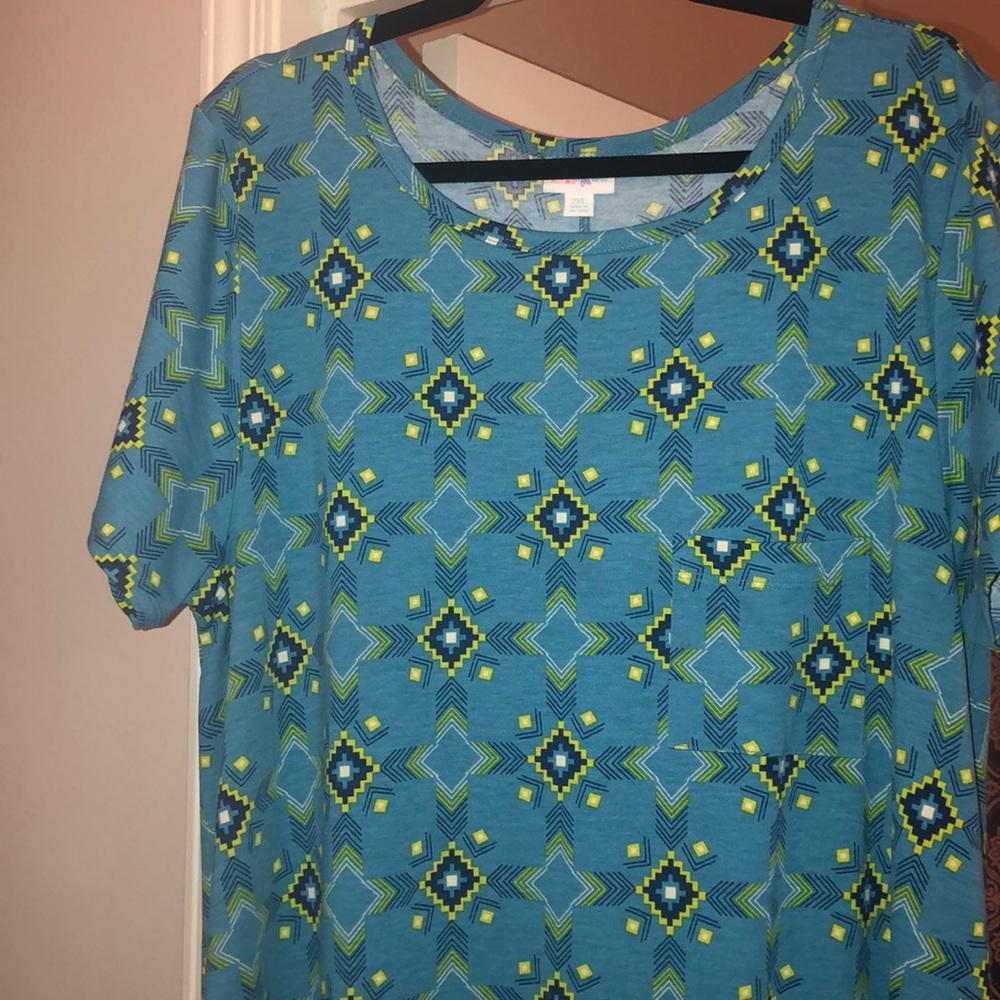 Lularoe Carly